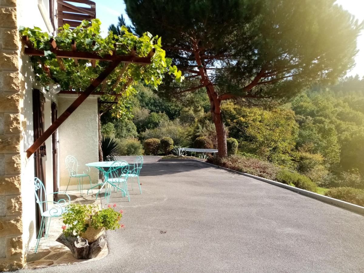 Chambre Calme En Correze Sainte-Fortunade Exterior photo