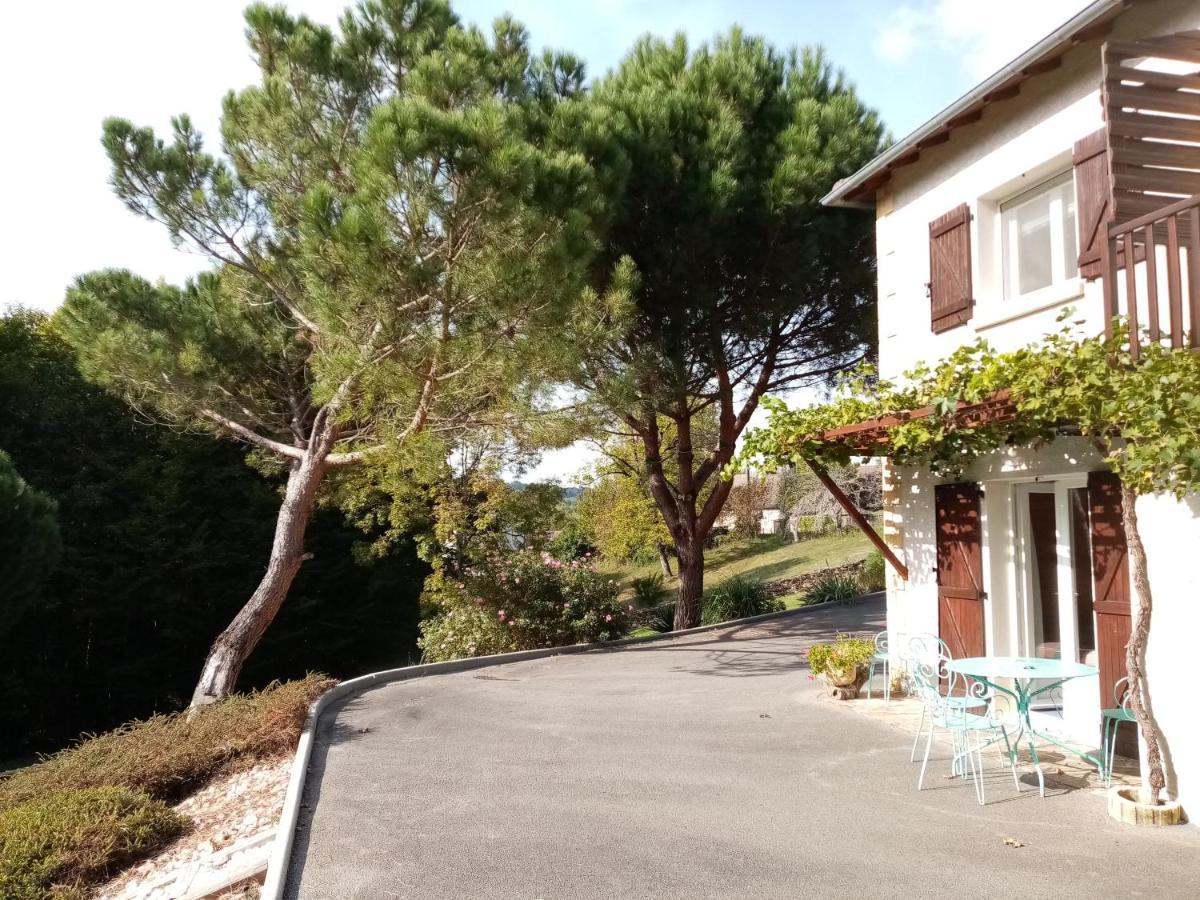 Chambre Calme En Correze Sainte-Fortunade Exterior photo
